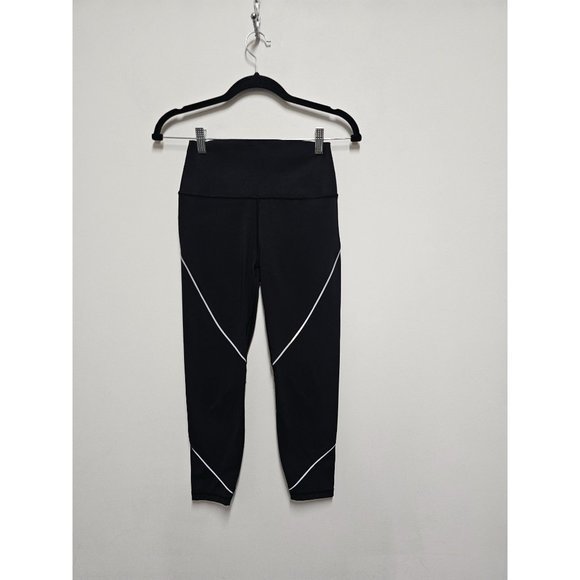 Old Navy Active Sculpt Revolution Black with striped Leggings size S - Picture 1 of 5